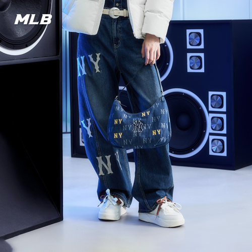 MLB刺绣大LOGO弯刀牛仔裤