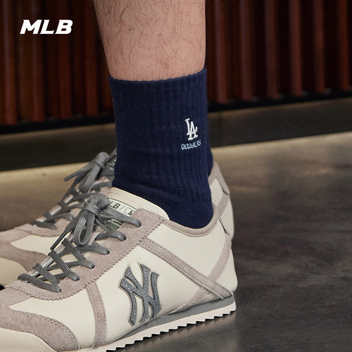 MLB官方 男女同款时尚百搭袜子休闲运动中筒袜26春季新款SOMB4