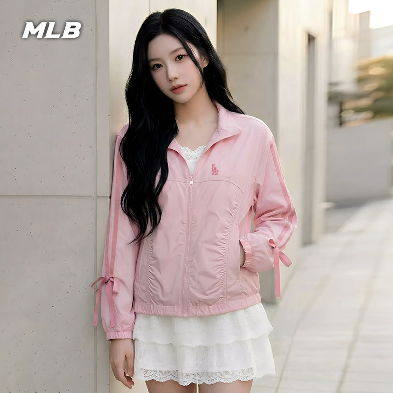 MLB官方 女款轻薄舒适百搭缎面抽褶夹克外套26春季新款WJB14