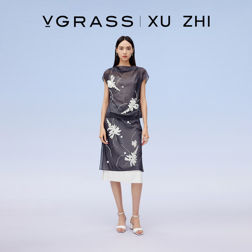 VGRASS贝母绣肌理半身裙套装