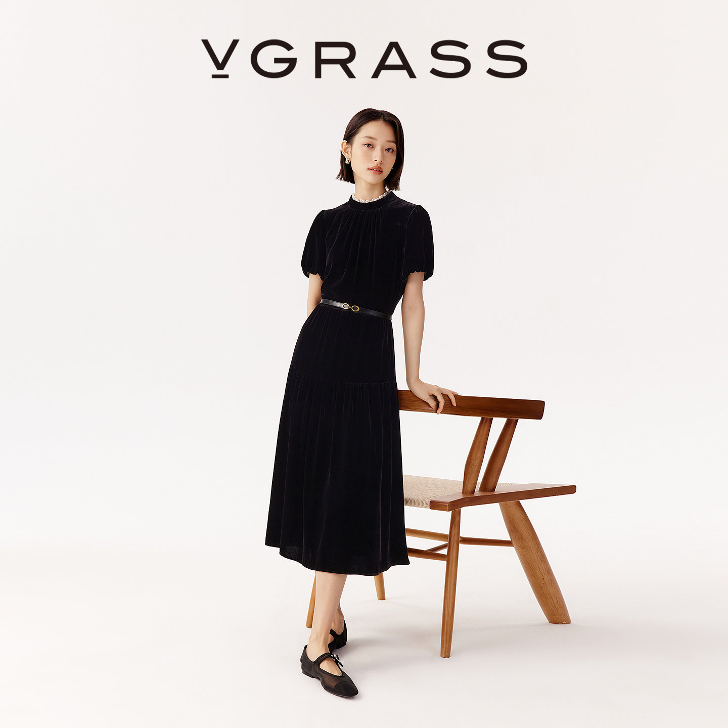 VGRASS水溶蕾丝拼接假两件连衣裙