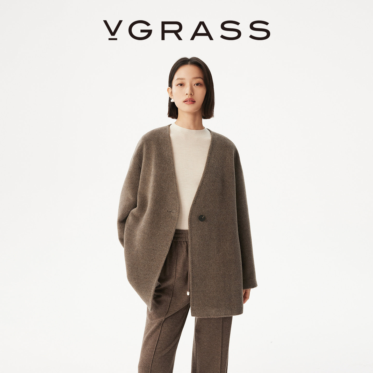【皇室婴驼】VGRASS25冬季新款羊驼毛混纺时髦V领一粒扣廓形大衣