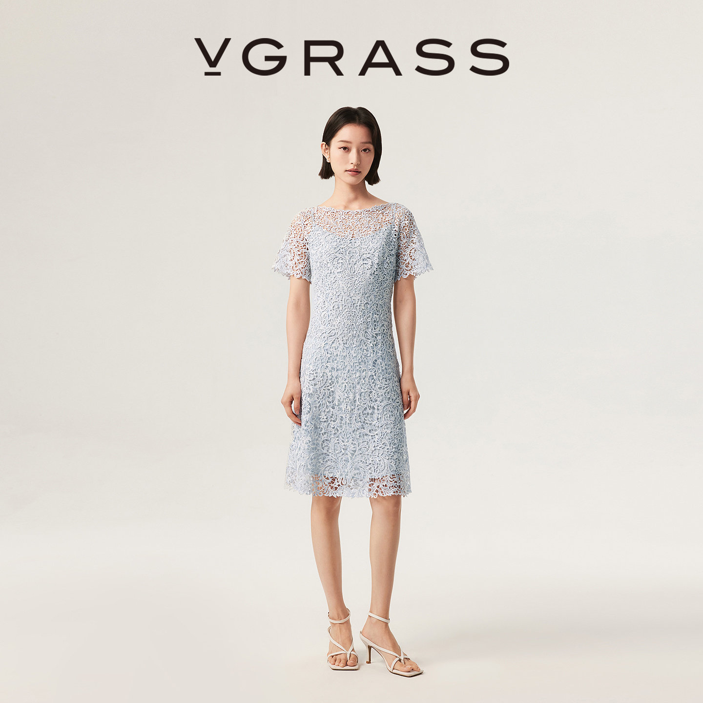 VGRASS维格娜丝26夏季新品无缝天成400万针刺绣收腰A摆礼服连衣裙