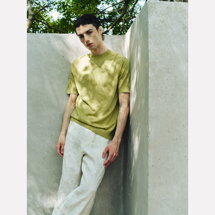 Manifold|15.5微米Biella Yarn精纺100%黄金羊毛半高领针织短袖