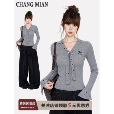 灰色v领波点假两件正肩长