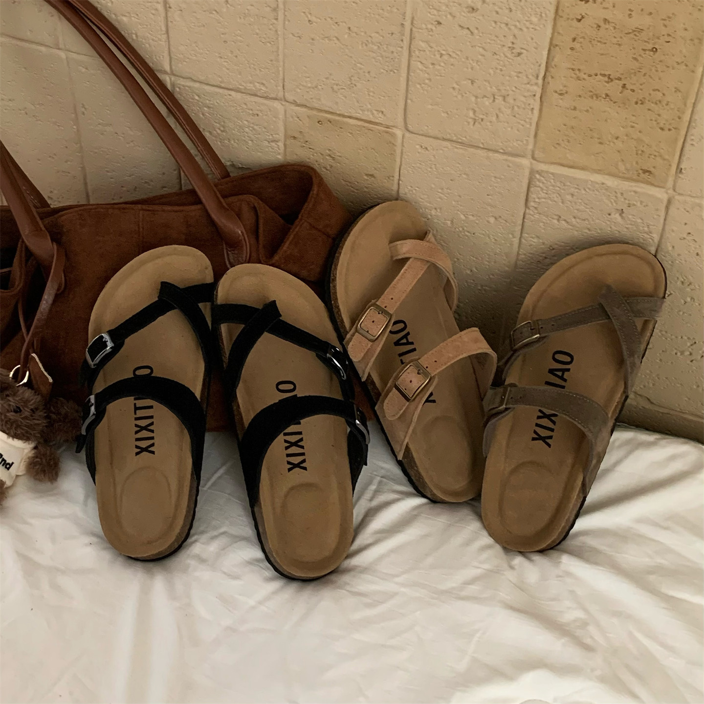 外穿夹趾女士足弓拖鞋软木磨砂牛皮时尚方扣交叉带防滑夏季勃肯鞋,女鞋,勃肯鞋/软木鞋,淘宝优惠券,粉丝福利购,淘宝优惠卷