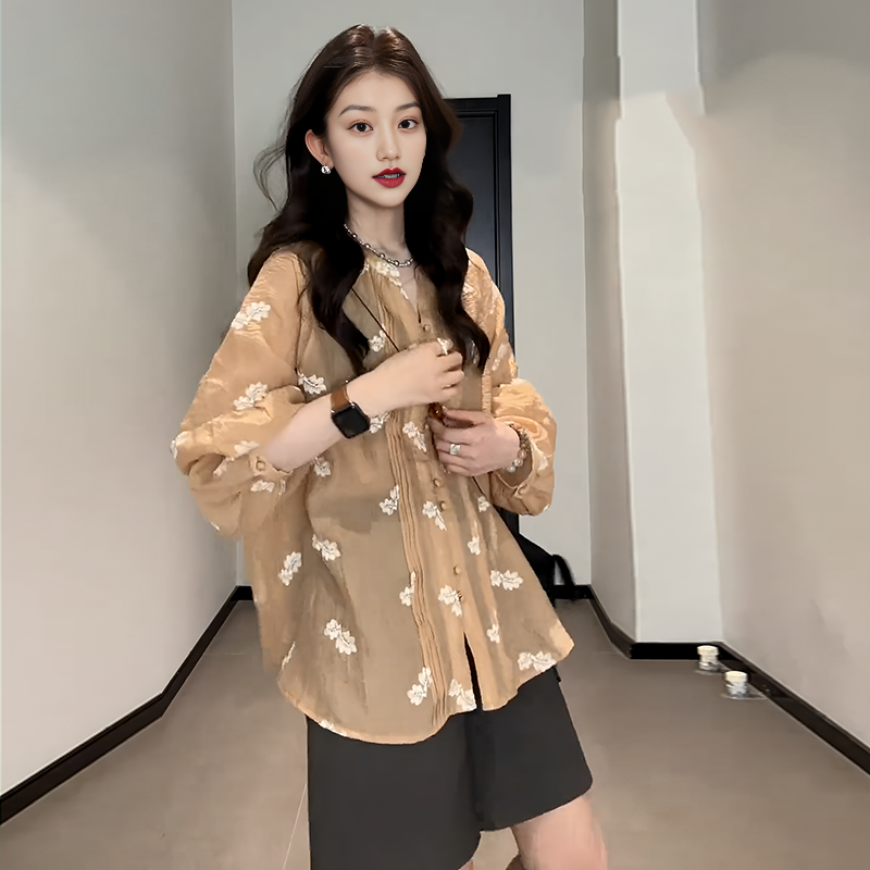 大尺码女装设计感法式刺绣衬衫长袖春夏新款胖mm宽松巨显瘦外套上