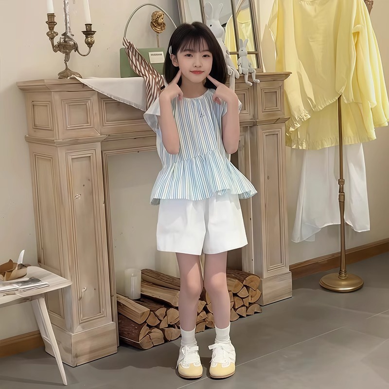 女童套装夏季2025新款儿童洋气娃娃衫上衣夏装女孩休闲短裤两件套