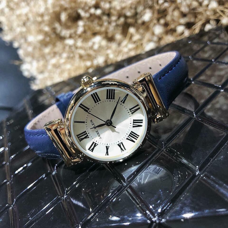 安妮克莱因经典复古风石英女手表