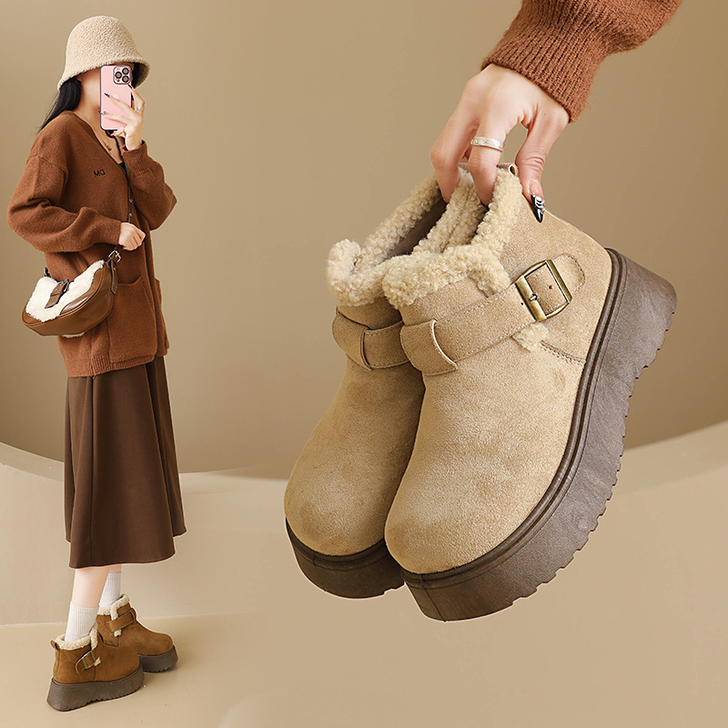 靴子女韩版短靴冬季冬天加绒运动马丁鞋休闲鞋厚底增高女鞋流行