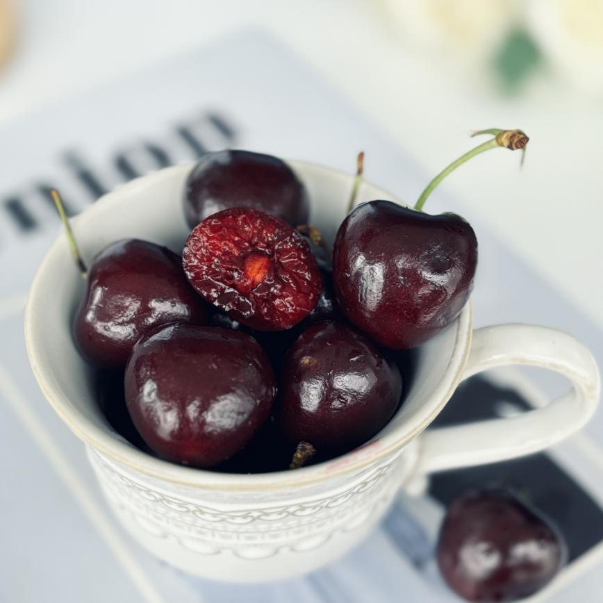 santina桑提娜车厘子智利空运脆甜可口果味浓郁冷藏口感更佳JJJ