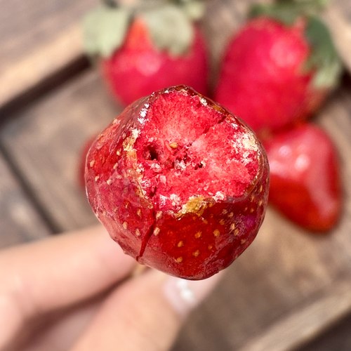 脆皮冰糖草莓黑科技冻干工艺锁住草莓酸甜配料表干净糖壳酥脆不硬