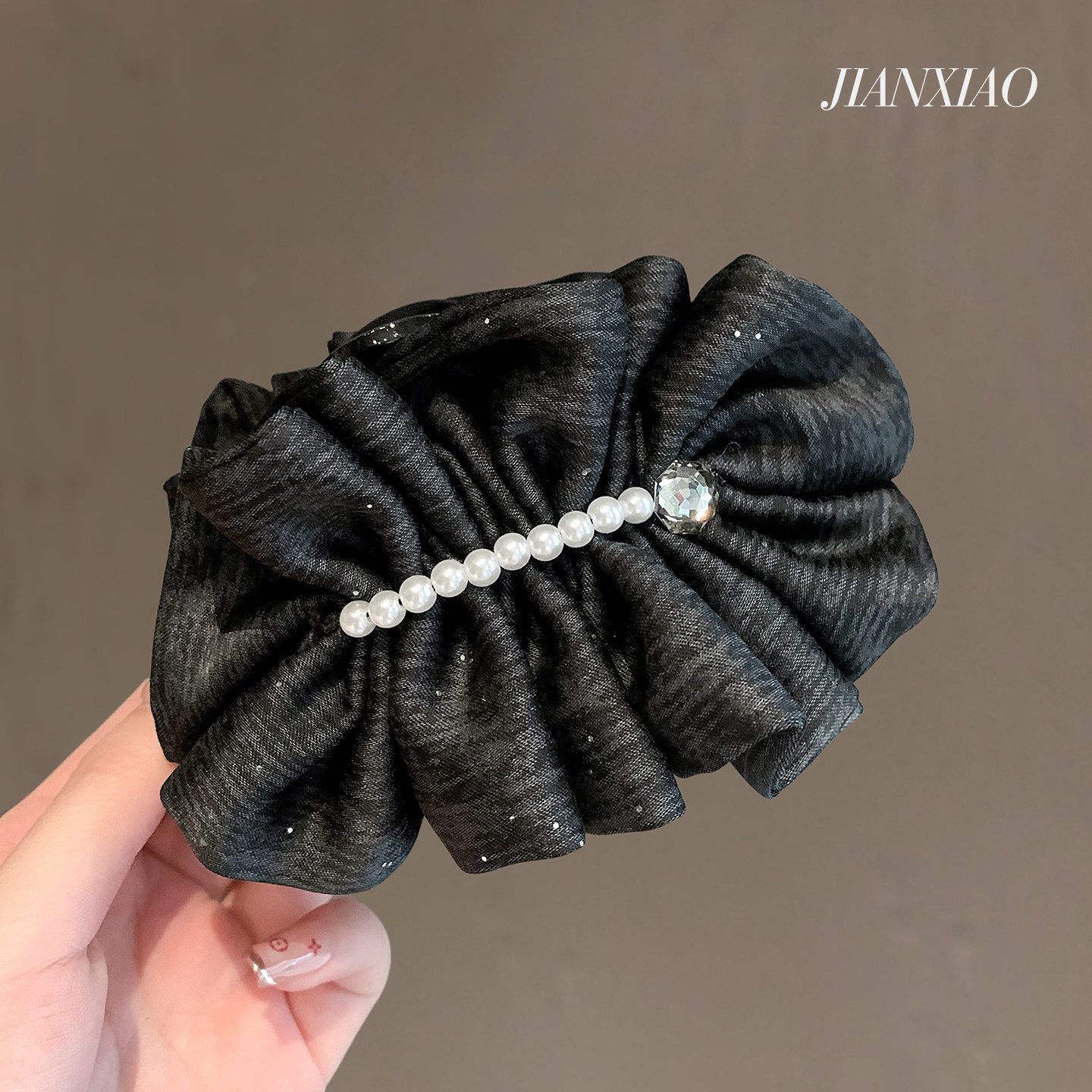 优雅珍珠褶皱抓夹气质慵懒黑灰色鲨鱼夹水钻发饰懒人百搭通勤头饰,饰品/流行首饰/时尚饰品新,发饰,淘宝优惠券,粉丝福利购,淘宝优惠卷