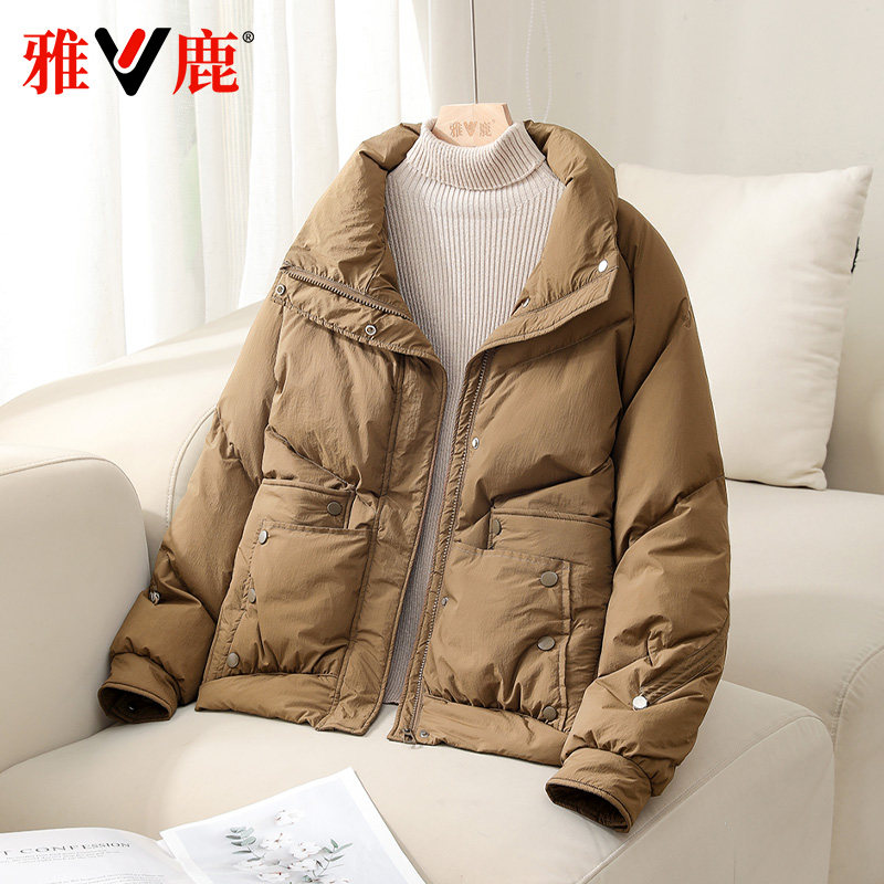 雅鹿2025新款羽绒服女冬季短款保暖轻薄休闲时尚韩版大码女士外套