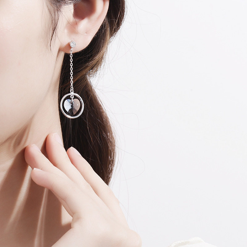 宝艺银耳女友礼物送线施新款纯红吊坠生日华网洛水晶耳饰品女潮