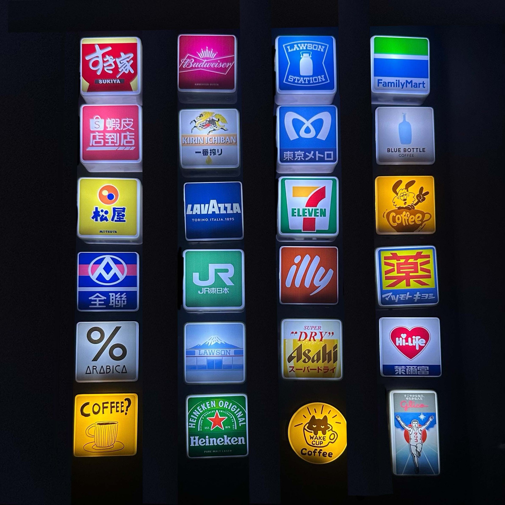 711冰箱贴发光迷你灯箱led灯牌全家罗森咖啡啤酒地下铁小红书同款