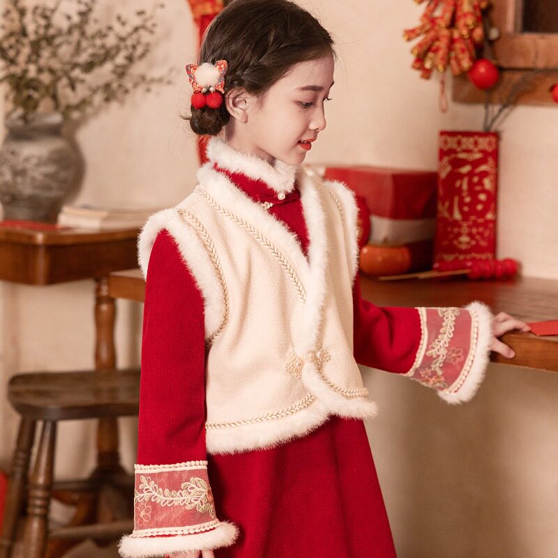 红色女童新年衣服唐装旗袍秋冬季加绒中式国风女孩过年拜年服套装