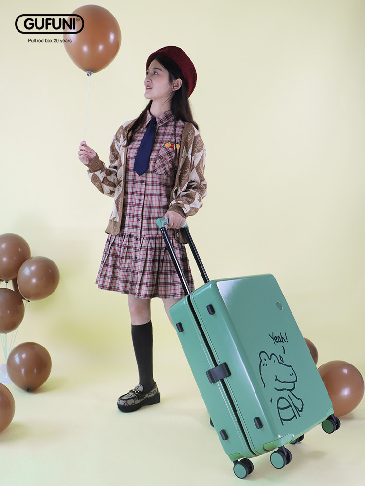 行李箱网红新款学生日系可爱拉杆旅行密码箱子少女小清新24寸