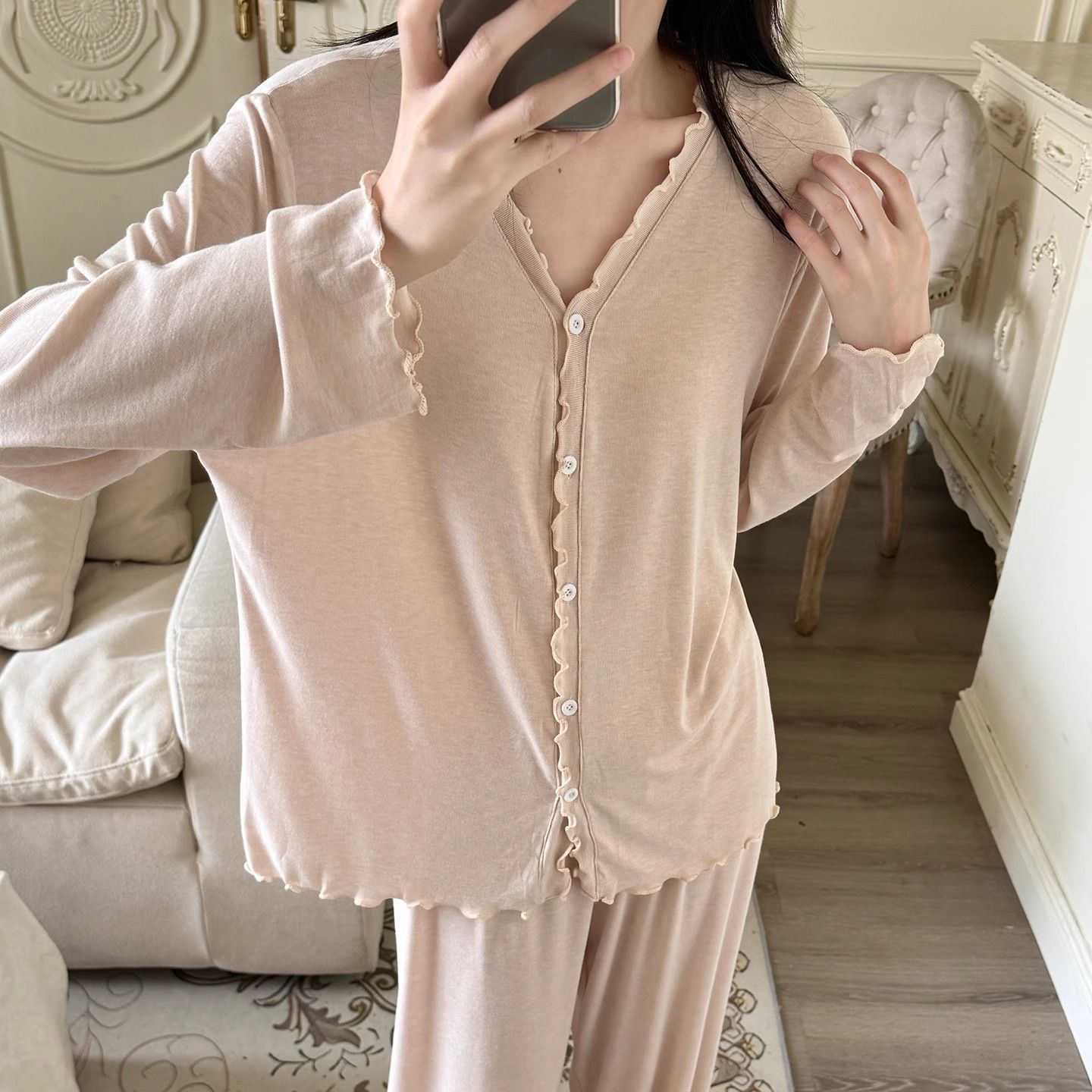 2025新款韩版纯色木耳边V领开衫长袖长裤家居服套装女睡衣两件套