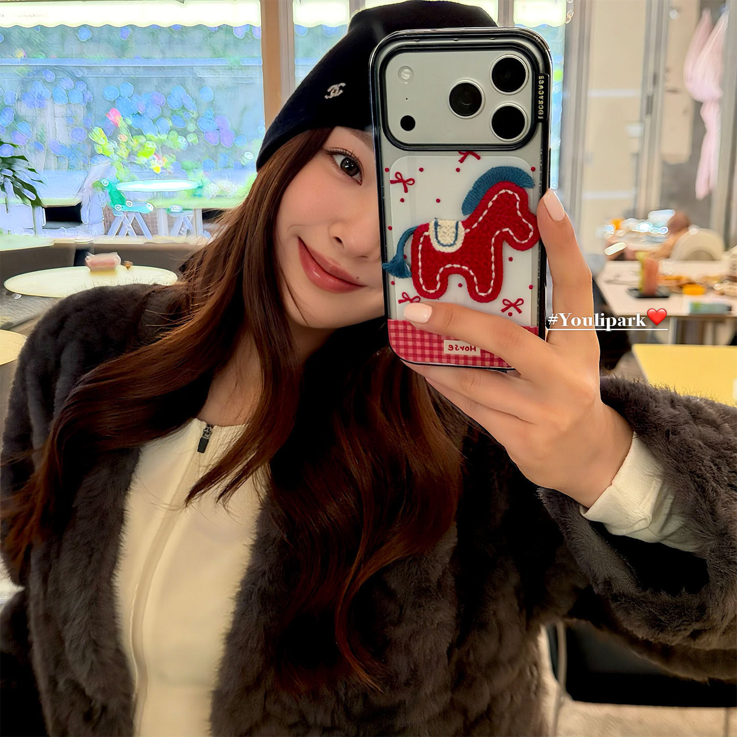 由里公园ins韩系可爱立体新年红刺绣小马17适用17pro苹果1