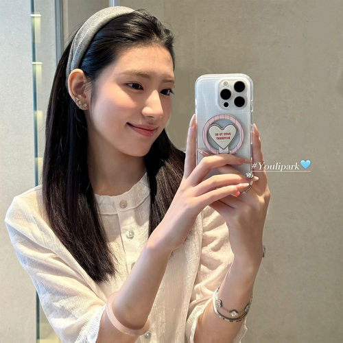 海盐蓝格爱心磁吸支架苹果手机壳