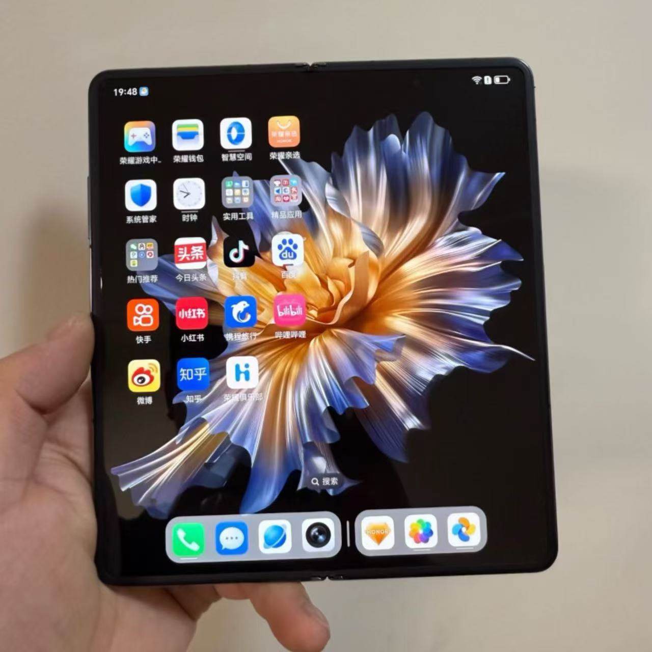 honor/荣耀 Magic Vs 超轻薄折叠屏5G商务智能拍照