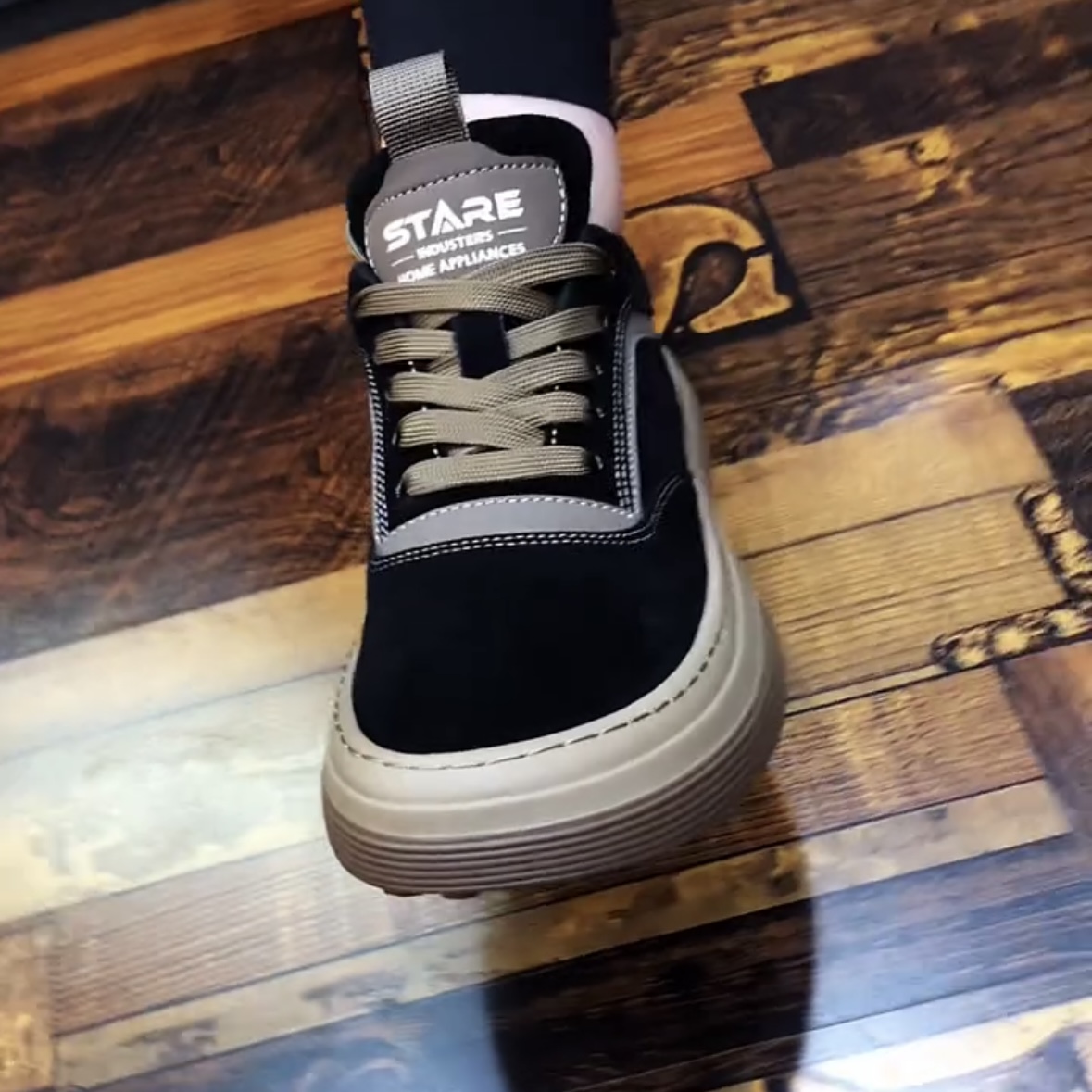 249新款早秋广州时尚牛巴皮休闲新款一脚蹬男士磨砂皮乐福休闲鞋