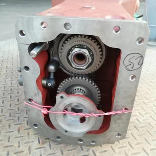 农用YTO拖拉机配件 减速器壳体总成 大轮拖LF904前箱减速器总成