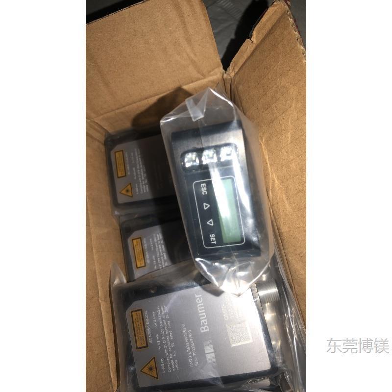 现货日本Baumer宝盟激光测距传感器，OM70-11200090包邮