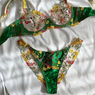 small 女Underwear floral band suit 三角裤 bra 性感****套装