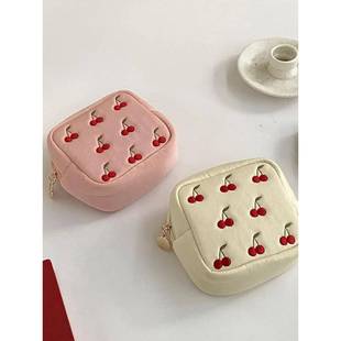 Storage Bag Sanitary Pad Women Napkin Towel Cosmetic Makeup0