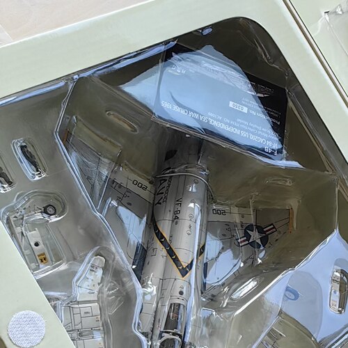 AC F4鬼怪 海盗旗 1：72 成色:几乎全新;材质:合金;比例:1/72;