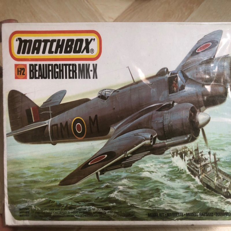 matchbox上海环球 1/72 英国英俊战士 战斗机怀旧中古老玩具，