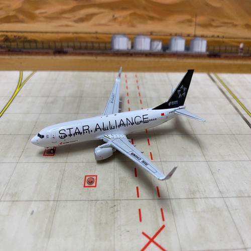 Phoneix 11791 中国国际航空 B737-800 B-5497 星空联盟 1:400