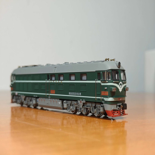 长鸣n比例，1:160，DF4B 1461沈局苏段，五四青年节号，带挂牌，