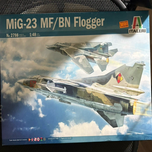 意大利 Italeri 2798 1/48 米格/Mig-23MF/BN 歼击机/战斗轰炸机