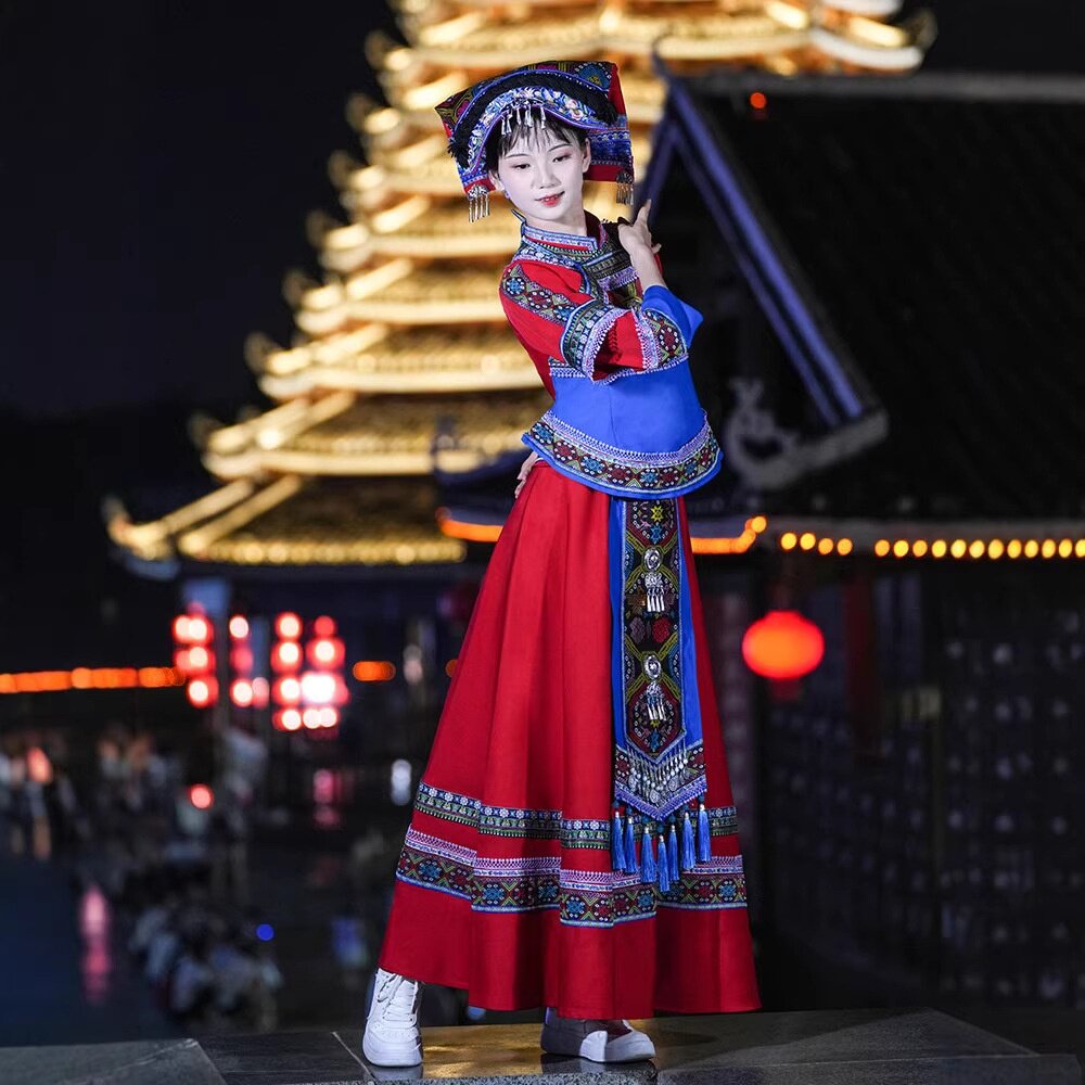 2026新款成人女少数民族服装贵州布依族服装女装刺绣长裙演出服舞