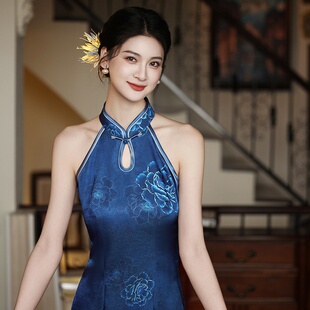 旗袍印花收腰连衣裙 国风提花缎面挖肩改良修身 2026新款 新中式