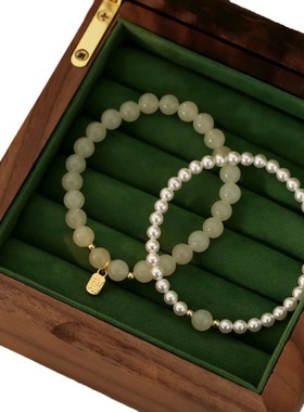 仿和田玉福牌珍珠手链女轻奢小众精致手串法式复古高级感百搭手饰