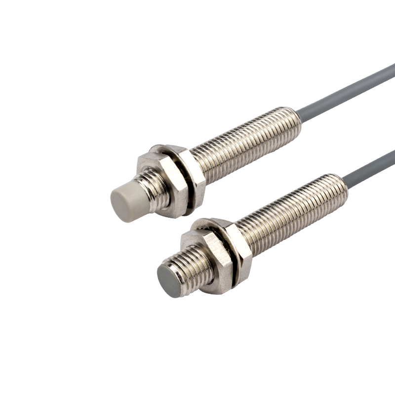 8mm接近开关传感器三线M8金属感应开关电眼NPN常开PNP常闭三线24V