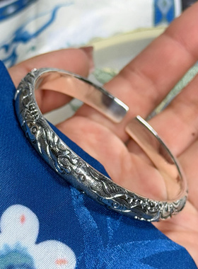 双鱼海浪足银999做旧泥鳅背手镯