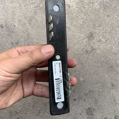 {议价}3HAC17281-3/02B机器人控制柜拆机