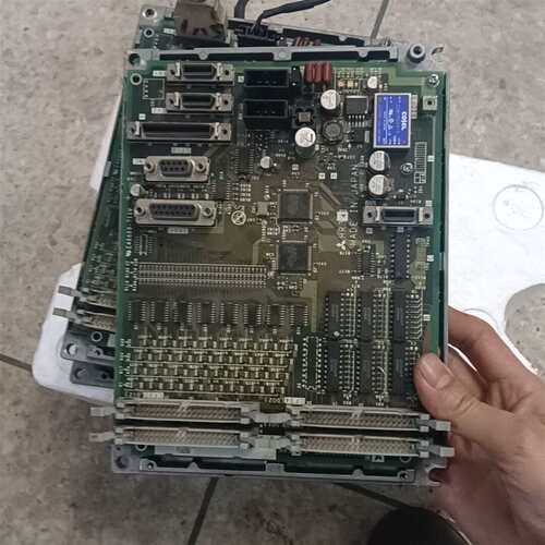 {议价}FCU6-HR341 三菱io板 功能包好