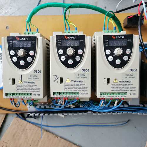 {议价}三基变频器S800-2S0.75G二手拆机实物照片