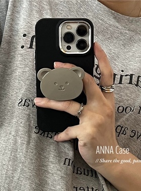 适用苹果14金属镜头框iPhone13手机壳12带支架11promax保护套xs情侣7plus男女款XR黑白色6s潮se熊15por防摔8P