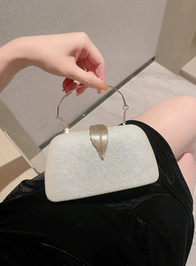 配旗袍晚宴包白色精致独特小包包女手拿手包新款高端晚礼服手提包