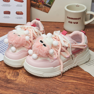 女童韩版可爱卡通毛绒玩偶2026年春秋新款双鞋带学生休闲运动板鞋