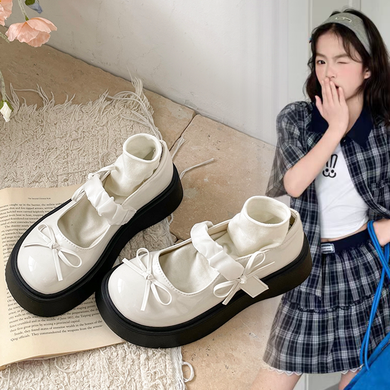 时尚潮款女童韩系甜美学院风玛丽珍单鞋女孩2026春季新款百搭鞋子