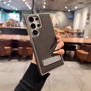 高档皮质钛灰色自带一体支架适用S24ultra手机壳三星s25ultra高端防摔男士 复古 s24plus电镀s23皮纹Galaxys25