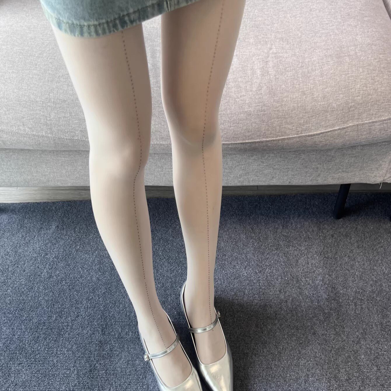 白色烫钻丝袜女薄款性感圆点钻石连裤袜显瘦美腿条纹打底黑丝辣妹